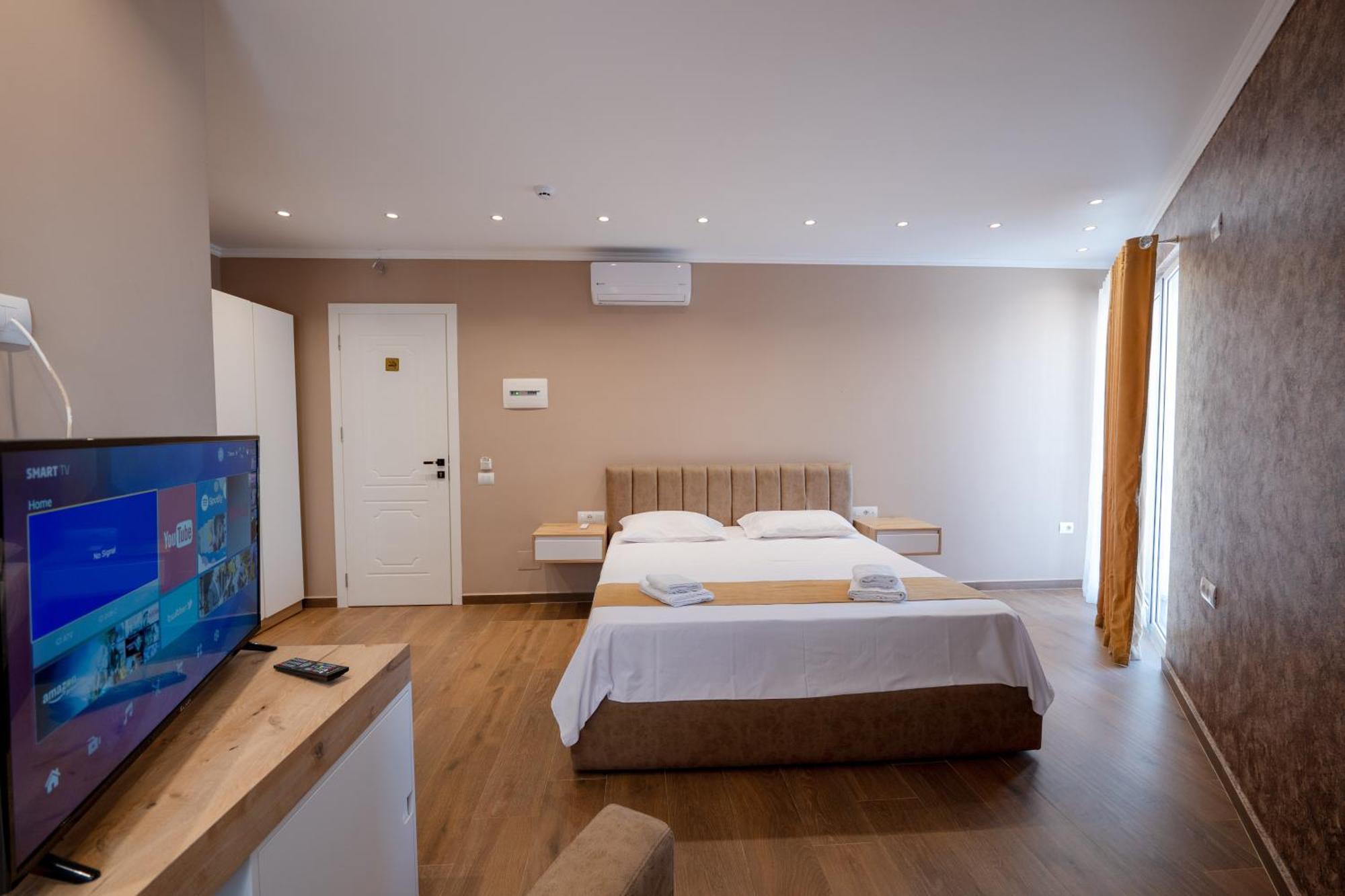 Hotel Lider 4*