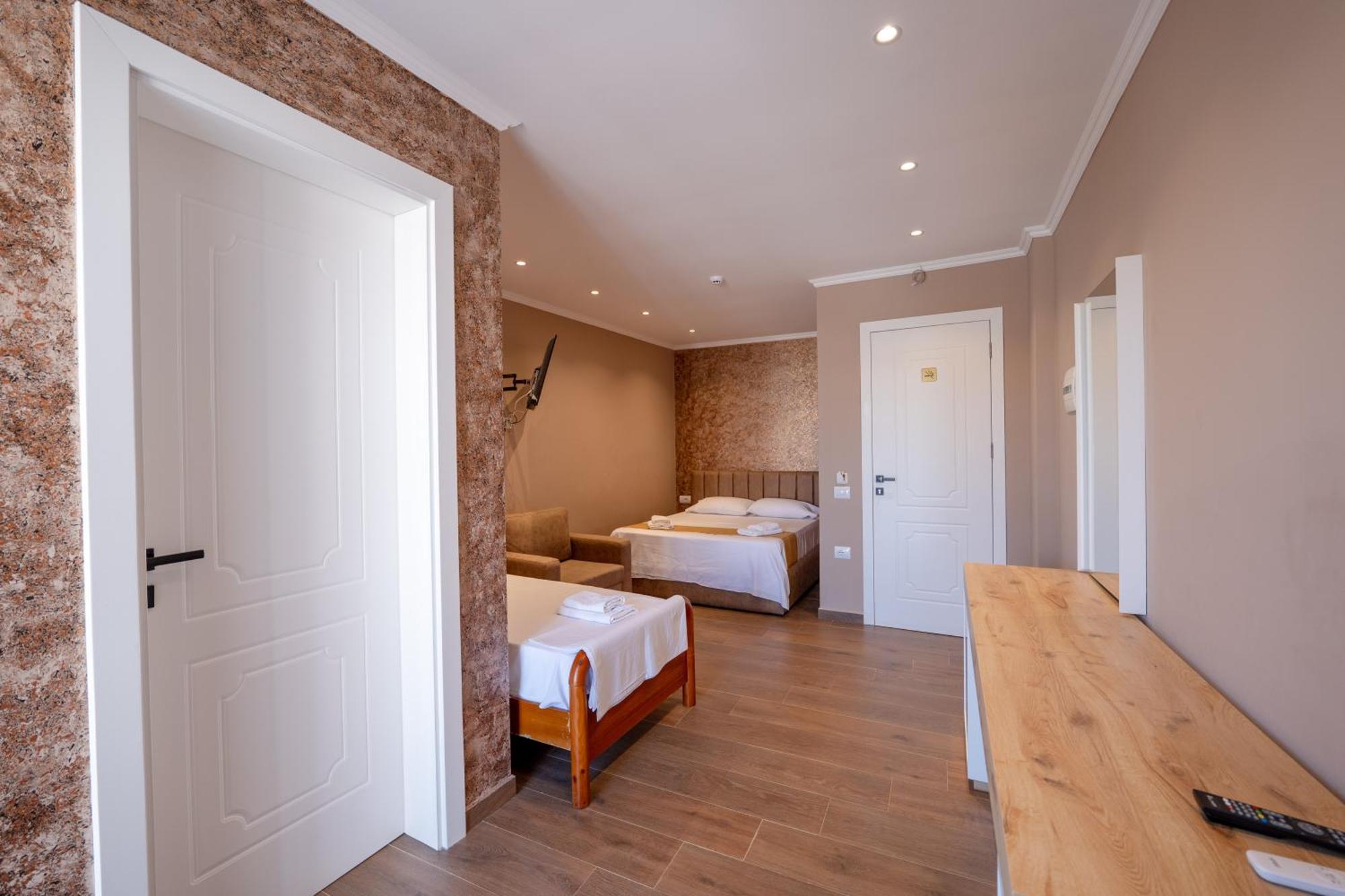 Hotel Lider Ksamil